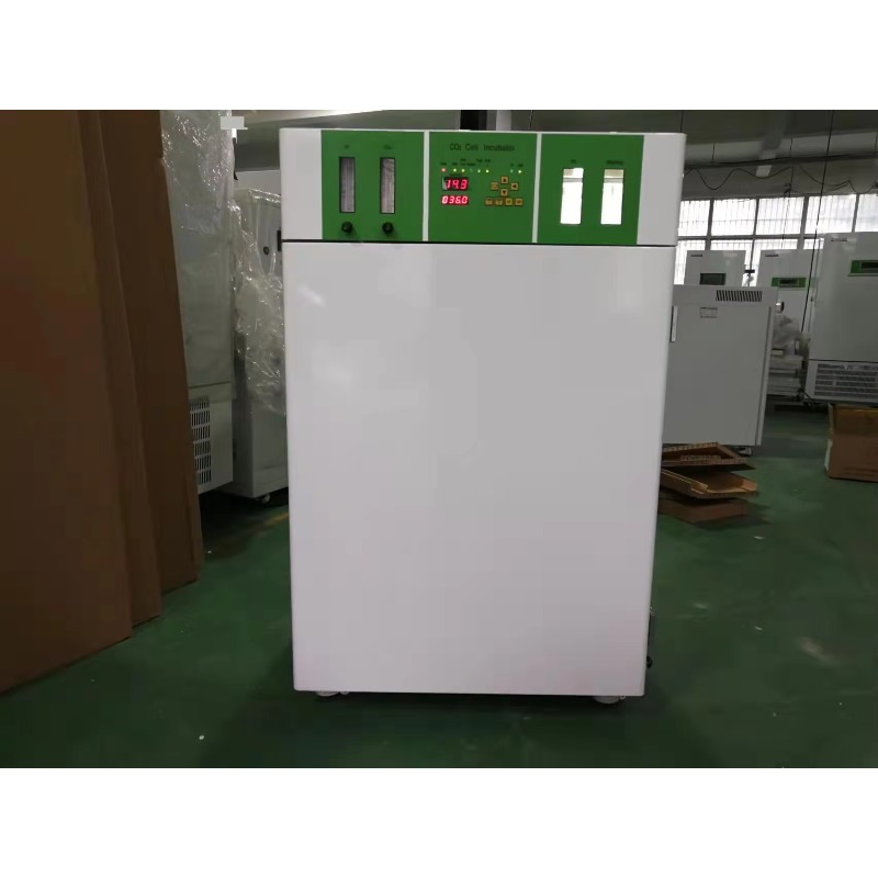 Laboratory use of CO2 incubato – Incubator Co2 Lab recenzja i cena